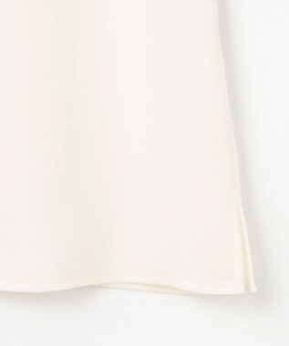 組曲 L ラッフルデシン ブラウス アイボリー系