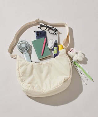 LeSportsac SHEEN LARGE CRESCENT/ホワイトマシュマロ ホワイトマシュマロ