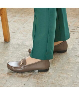 ing <ing>【３E】【サスティナブル】ビット付きモカシューズ ダークオーク