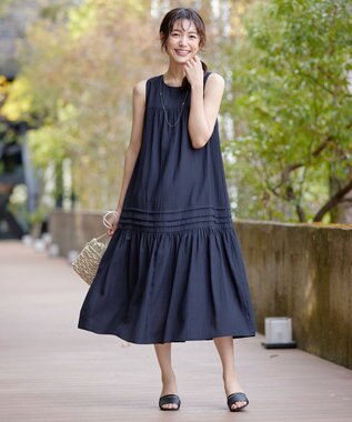 Tiaclasse 麻調ピンタックロングワンピース ネイビー
