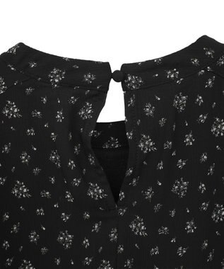 earth music&ecology マジョリカプリーツ半袖ブラウス Flower Black