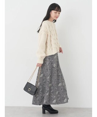 earth music&ecology ローゲージ手編み風ケーブルプルオーバー Off White