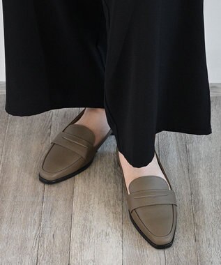 APOM 日本製 晴雨兼用スクエアトゥコインローファー15＜CRAHUG限定＞ グレージュ