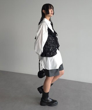 Green Parks レースフリルキャミビスチェ Black