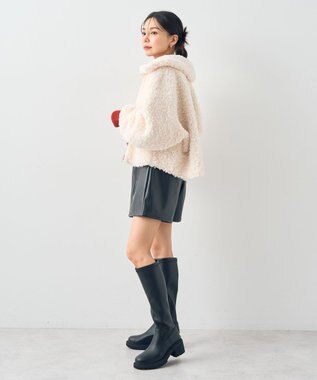 earth music&ecology リバーシブルフェイクムートンショートブルゾン アイボリー