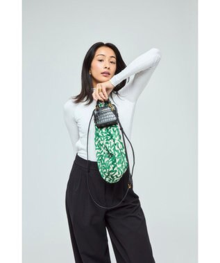 style code 【VerdeVari/ヴェルデヴァリ】TINY BUISINESS BAG ブラック