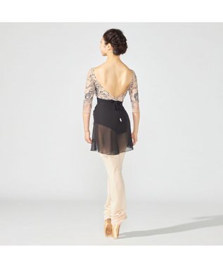 Chacott 【Nela ライン】6分袖レオタード ブラック