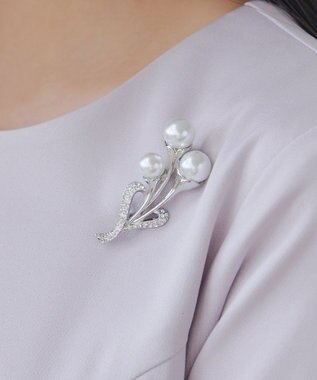 Tiaclasse パールリーフブランチブローチ シルバー