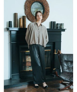 YECCA VECCA グロッシーコーティングサテンパンツ Black