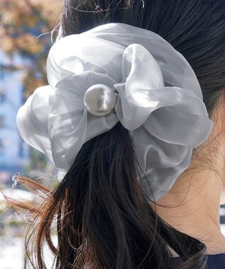 Tiaclasse パール付きオーガンジーシュシュ グレー