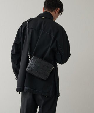 IACUCCI ＜GISELe 10月号掲載＞ベルタ S CERVO ブラック