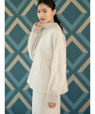 Green Parks ・ＥＬＥＮＣＡＲＥ　ＤＵＥ　エンボスプルオーバー Ivory