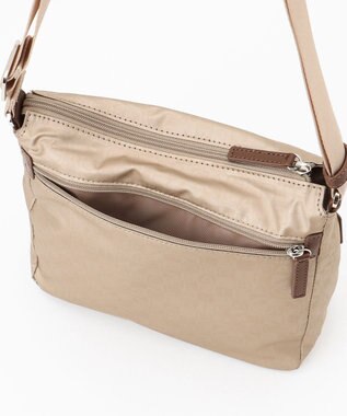 LA BAGAGERIE モノグラム　スクエアナイロンショルダー　Sサイズ ゴールド