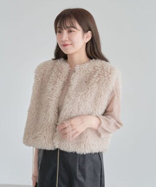 Green Parks ・ＥＬＥＮＣＡＲＥ　ＤＵＥ　シープファーショートベスト Light Beige