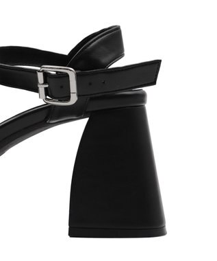 WEGO ストーム付きヒールサンダル ブラック