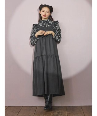 Green Parks ■ＥＳＣＡＲ　ボトルネッククレープカットプルオーバー Flower Black