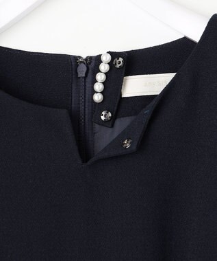 ANY SIS 【洗える】パール調ラインフレア ワンピース ネイビー