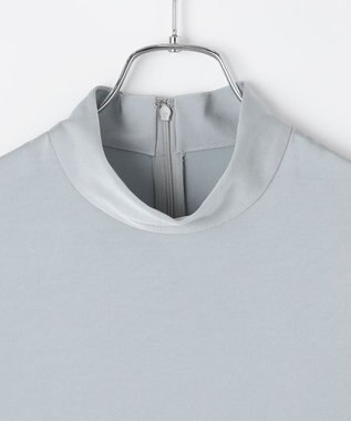 #Newans 【ストレッチ】〈花乃まりあさんコラボ〉ハイネックブラウス サックス