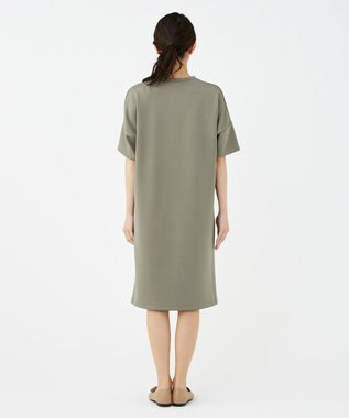 KASHIYAMA 【抗菌繊維】スタイリッシュジャージー オーバーサイズドレス オリーブ