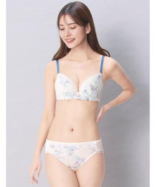 Wing ブラジャー 背中の段差を軽減 脇高設計 パーソナライズ設計 【脇も背中もきれいブラ】 Gカップまで対応 大きいサイズ KB2723 ウイング／ワコール サックス