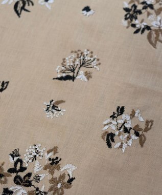 AND WOOL 野小花刺繍ハンカチ ベージュ
