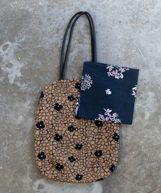 AND WOOL 野小花刺繍ハンカチ ネイビー