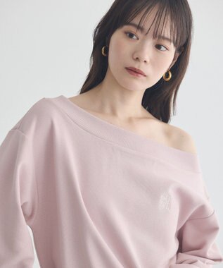 earth music&ecology ショート丈ワンポイント刺繍オフショルスウェット Pink