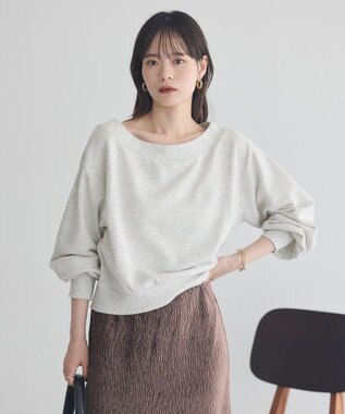 earth music&ecology ショート丈ワンポイント刺繍オフショルスウェット Oatmeal