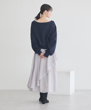 earth music&ecology ショート丈ワンポイント刺繍オフショルスウェット Navy