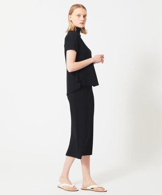 BEIGE， HOLLY / Iラインスカート Black