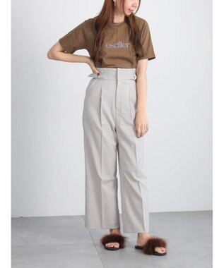 Te chichi フロッキープリントロゴTシャツ ブラウン