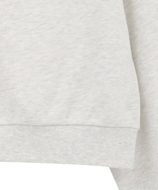 earth music&ecology ショート丈ワンポイント刺繍オフショルスウェット Oatmeal