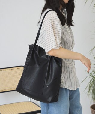 AMERICAN HOLIC スタッズポケットA4トートバッグ Black