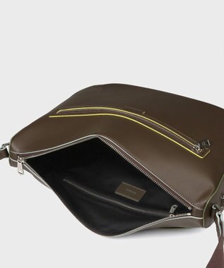 Paul Smith ロゴエンボス ショルダーバッグ ダークブラウン