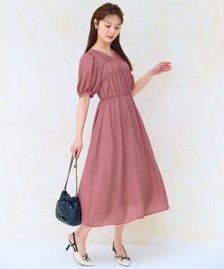 Feroux 【洗える】ギャザーデザインパフスリーブワンピース ピンク系