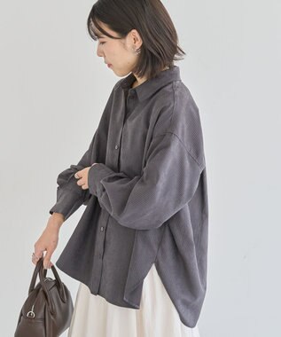 Green Parks シルキータッチストライプシャツ Charcoal Gray