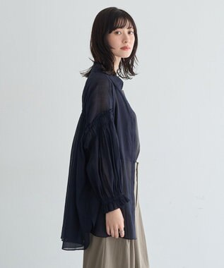 YECCA VECCA 綿麻シアーボリュームギャザーシャツ Off White