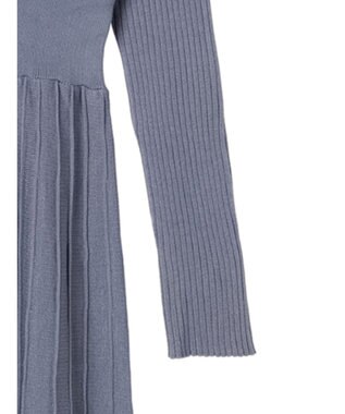 earth music&ecology ショルダーフリルニットワンピース Blue