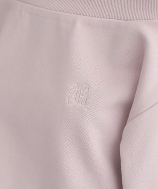 earth music&ecology ショート丈ワンポイント刺繍オフショルスウェット Pink