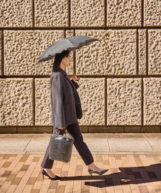 AURORA 【WEB限定】 フリル晴雨兼用傘（折りたたみ傘） ブラック