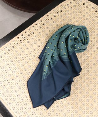 AMERICAN HOLIC ふるふるひんやり三角ドット柄スカーフ Green