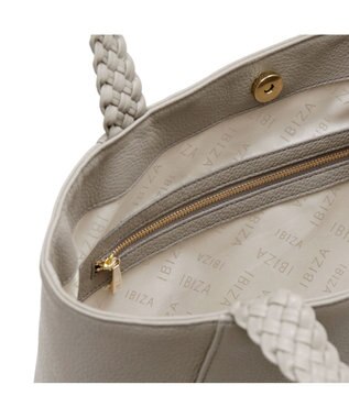 IBIZA アトラクティーボ　セミショルダーバッグ トープ