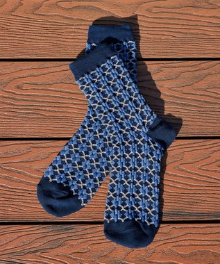 Tiaclasse ジャガード編みソックス（幾何学柄） ネイビー