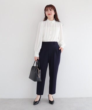 Green Parks きれいシルエットパンツ（テーパード） Dark Navy