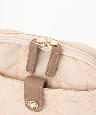 LA BAGAGERIE グリッドキルティングミニショルダー アイボリー