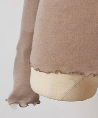 TOQUE 24AW新作〈高垣麗子さん着用〉針抜きスムスハイネックＴ ベージュ