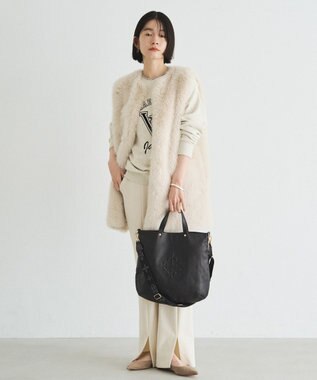 russet エンボスモノグラム ソフトレザー 2WAYトートバッグ(CE-1611) Black