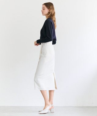 BEIGE， CHLOR / ウールシルクツイルドッキングVネックニット Navy