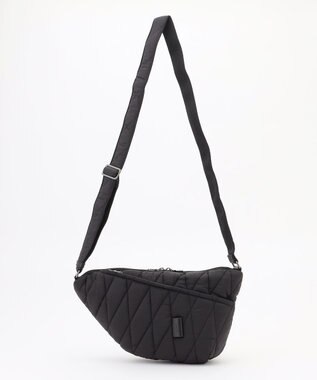 Y'SACCS バイアスキルトショルダー ブラック