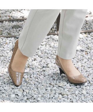 Riz raffinee <Riz raffinee>スクエアトゥパンプス ダークベージュカタオシ